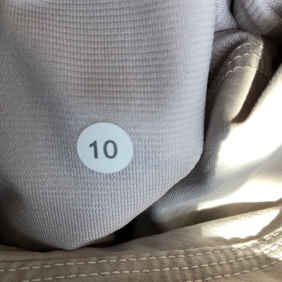 Lululemon Studio Crop - Picture 7 of 7